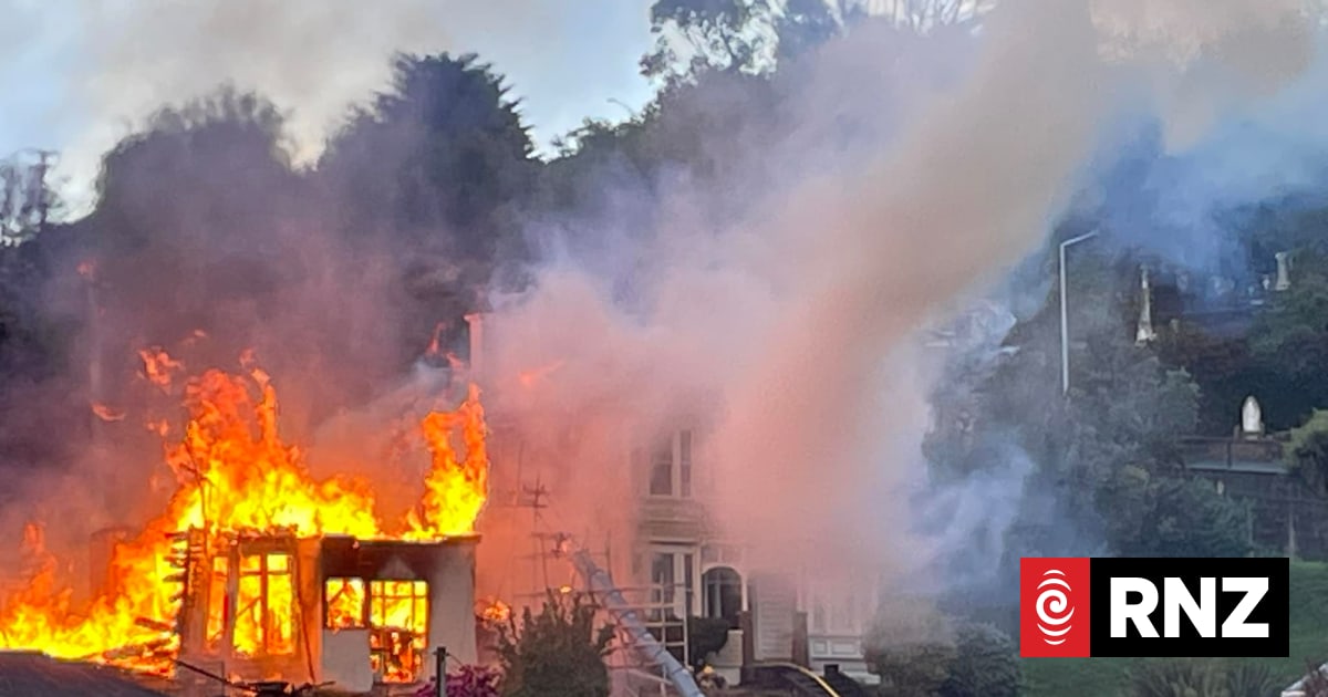 Fears remain people caught in derelict house fire in Dunedin | RNZ