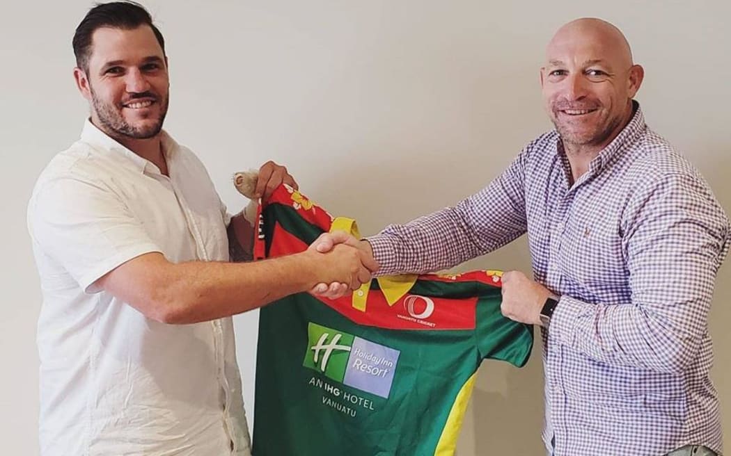 Newly appointed head coach Simon Keen with Vanuatu Cricket chief executive, Shane Deitz.