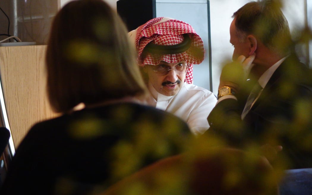 John Key meets His Royal Highness Prince Alwaleed Bin Talal at The Four Seasons.