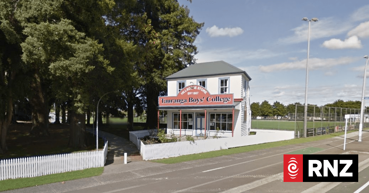 Tauranga Boys' College sexual abuse: Claims teacher Pinky Green groomed, molested young teen - Vimarsana News