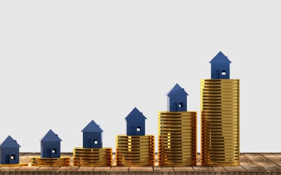 Generic graphic showing rising house, unit, apartment rises.