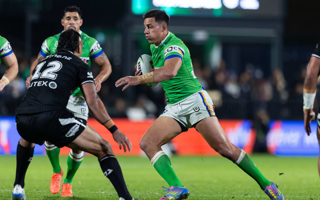 Joseph Tapine in action for the Warriors during the Telstra NRL Premiership.