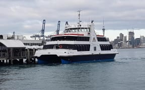 A Fullers ferry heading from the city to Devonport.