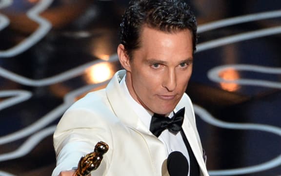 Matthew McConaughey accepts the best actor Oscar for Dallas Buyers Club.