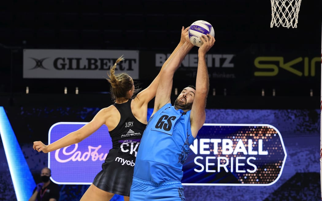 Aotearoa Men Jay Geldard and Silver Ferns Kelly Jury 2021.
