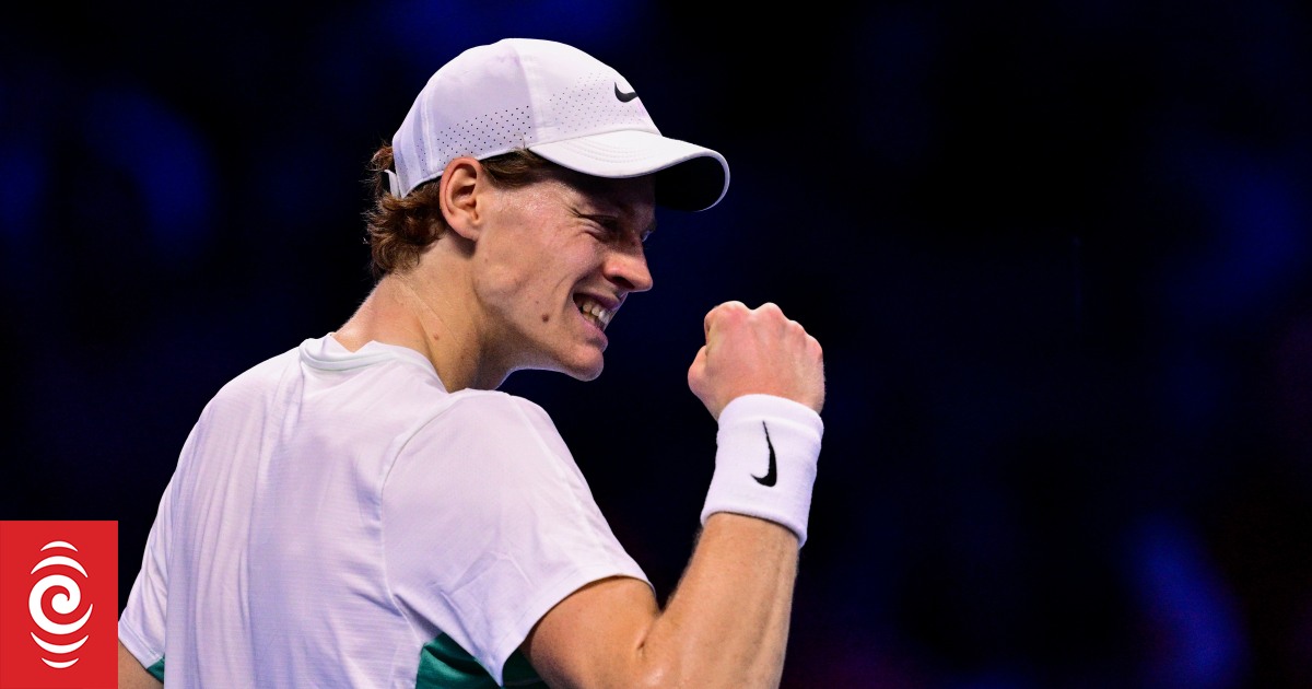 Sinner comes from behind to win in Melbourne | RNZ News