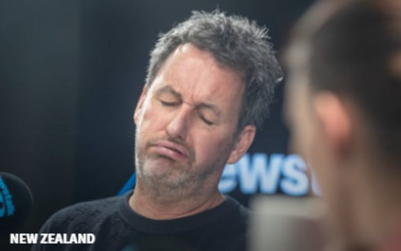 ZB political editor Barry Soper chides colleague Mike Hosking on the Herald site on Wednesday
