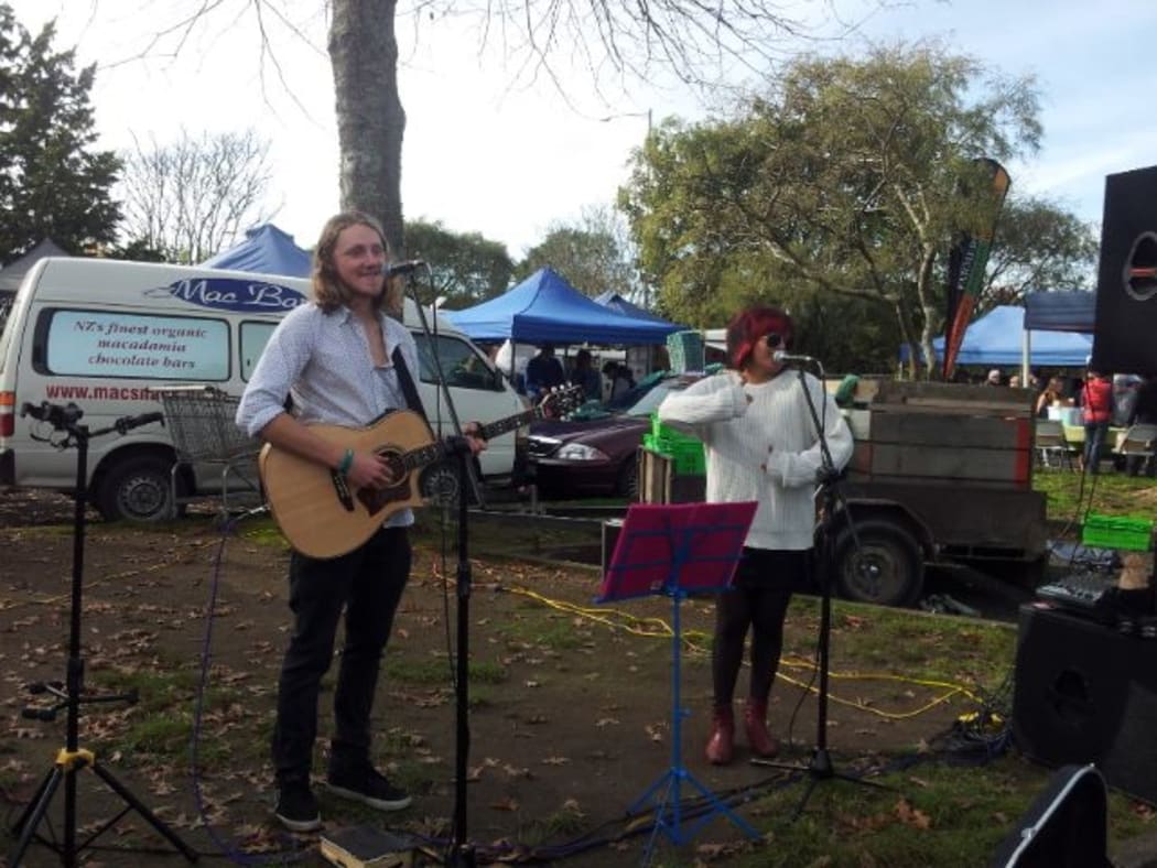 Looking For Alaska busking.