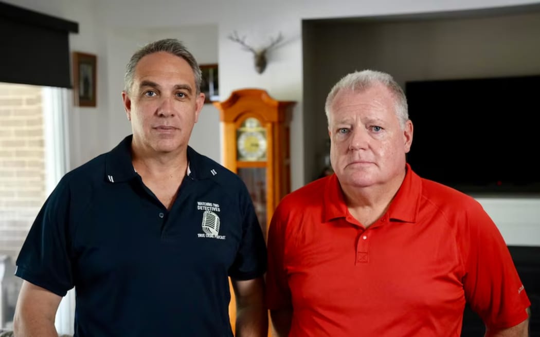 Peter Cowell attempted to recruit Peter Hogan and Scott Rogan to IntSAR.  (ABC News: Warwick Ford)
