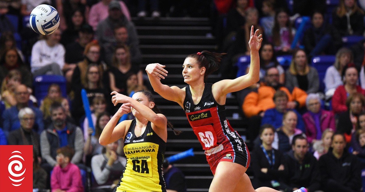 Tactix re-sign 'defensive wall' for ANZ netball premiership | RNZ News