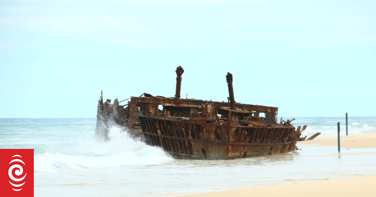 Police investigate death of Canadian hostel worker on K'gari (Fraser Island)