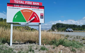 Sign on State Highway 1 outside Blenheim, showing that there is a total fire ban in the area and that the fire risk is high. Taken 1 Feb. Samantha Gee