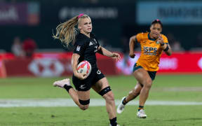 Dubai 7s Rugby Union Sevens tournament at The Sevens Stadium, Dubai, UAE on Sunday 3 December 2023. Photo credit: Juan Gasparini / www.photosport.nz
Jorja Miller of New Zealand in action