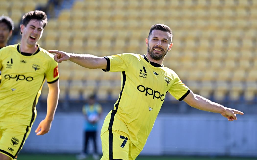 Kosta Barbarouses of the Phoenix celebrates a goal