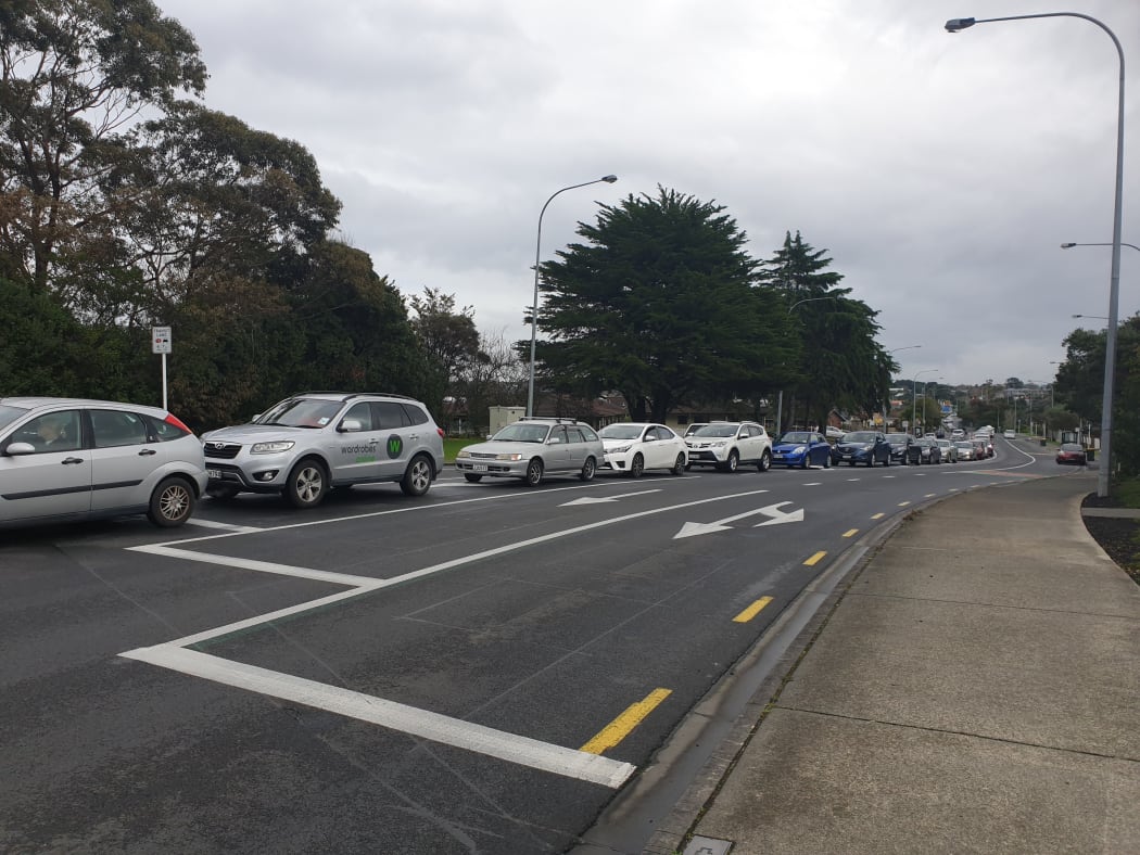 In Northcote, cars were bumper to bumper as congestion built around College Rd, where there is a Covid-19 testing site.