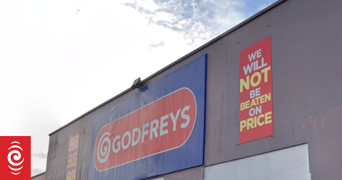 Cleaning company looking to hoover up Godfreys staff RNZ