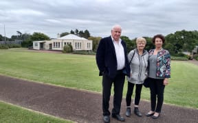 Auckland Horticultural Council committee members Graham Milne, Diane Griffin, Jannene Alexander.