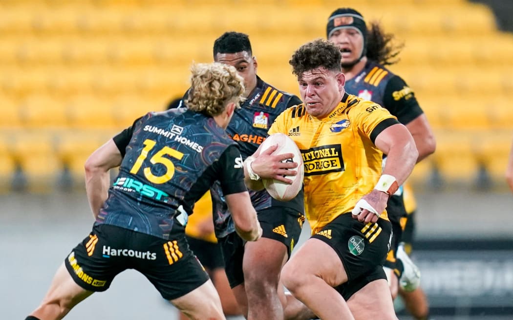 Ricky Riccitelli is moving from the Hurricanes to the Blues after six years with the Wellington based franchise.