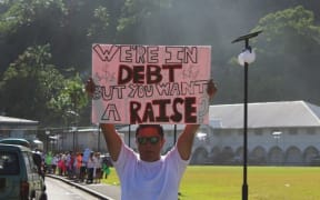 A protest in American Samoa against bill to increase salaries of legislators.