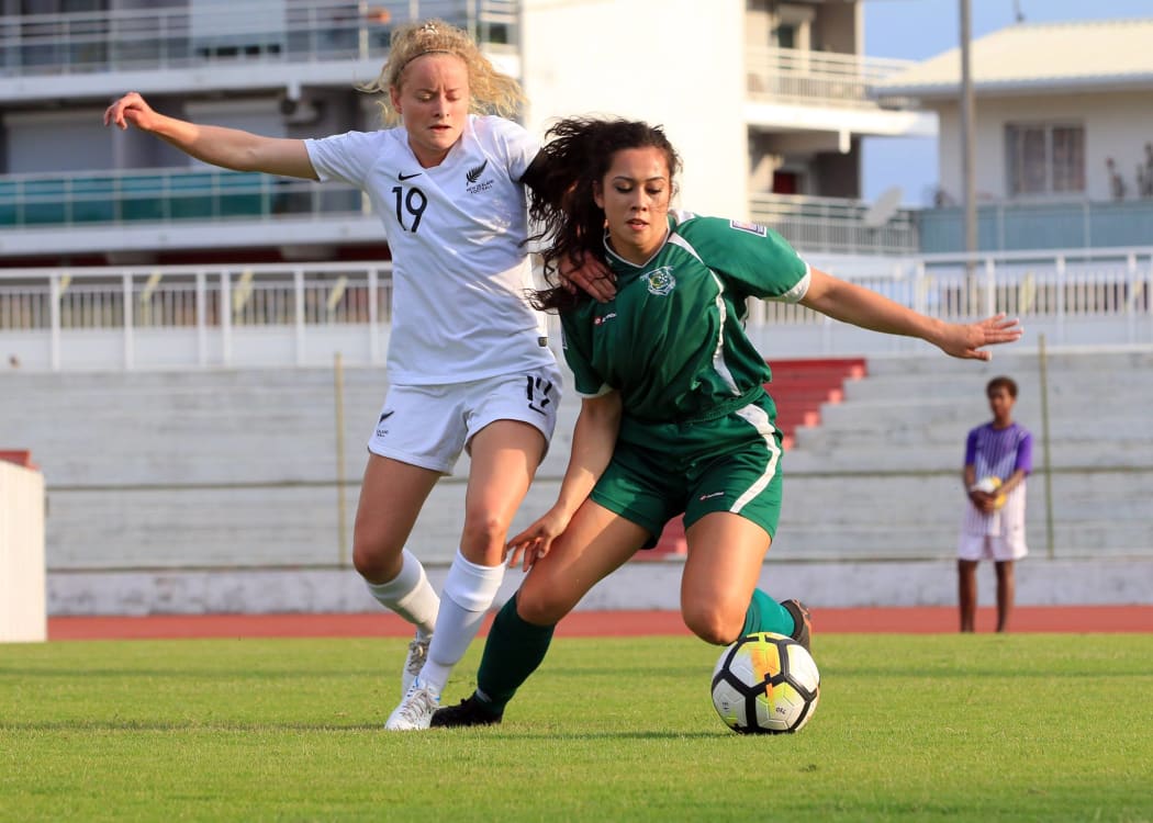 Cook Islands women v NZ in the 2019 OFC U-19 Women's Championship.