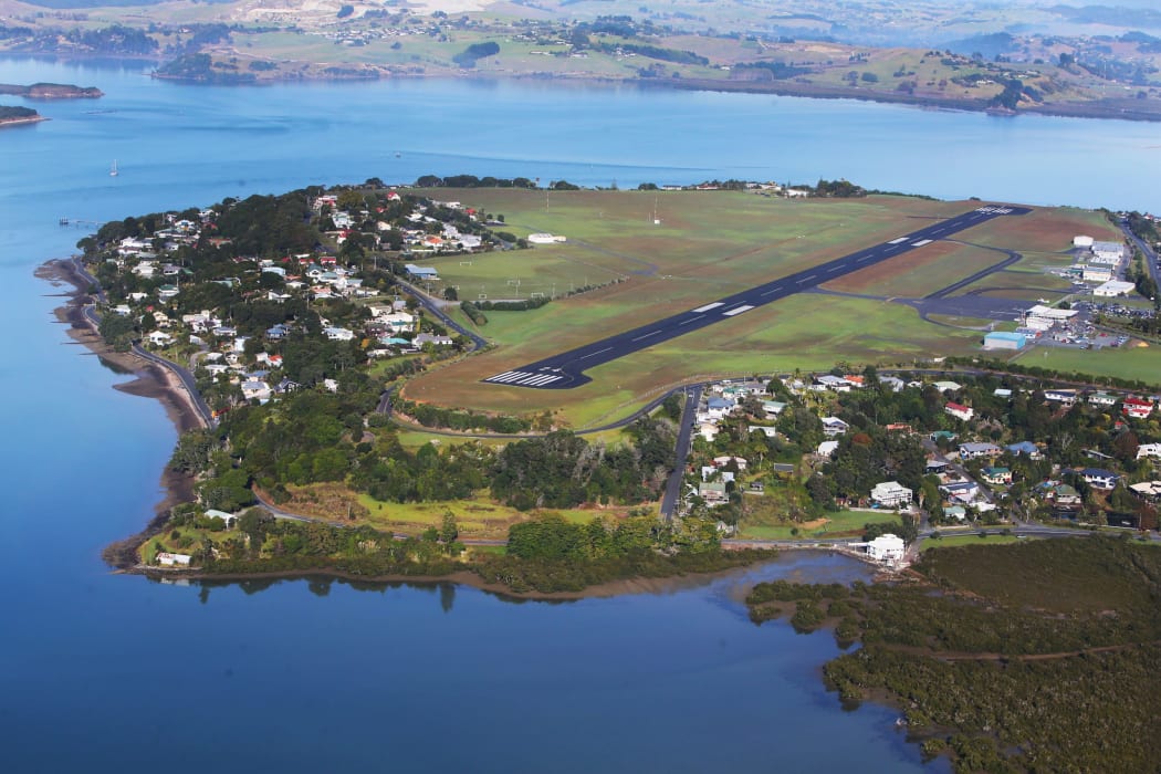 Onerahi airport, Whangārei, New Zealand's shortest airport runway.