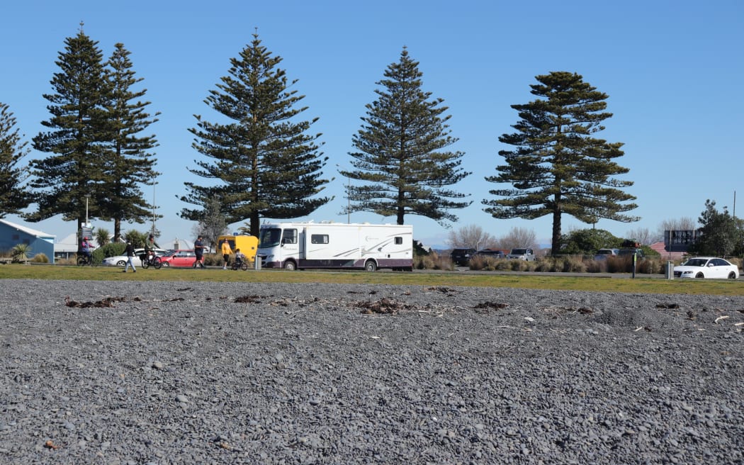 Vans outside a freedom camping spot in Marine Parade. The site is being kept open by the Napier City Council over alert level four.