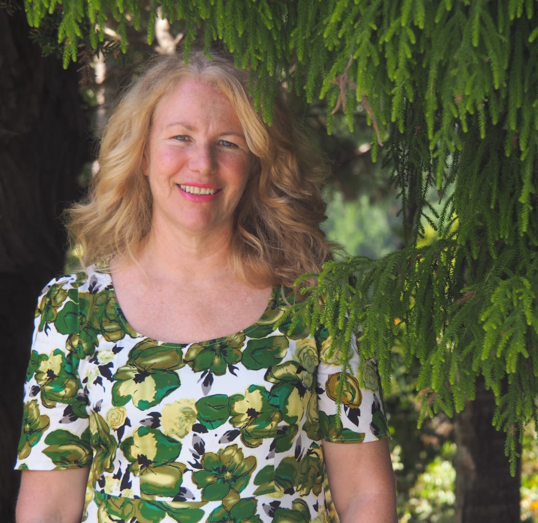 Maria Gill wins the 2016 Margaret Mahy Children's Book of the Year