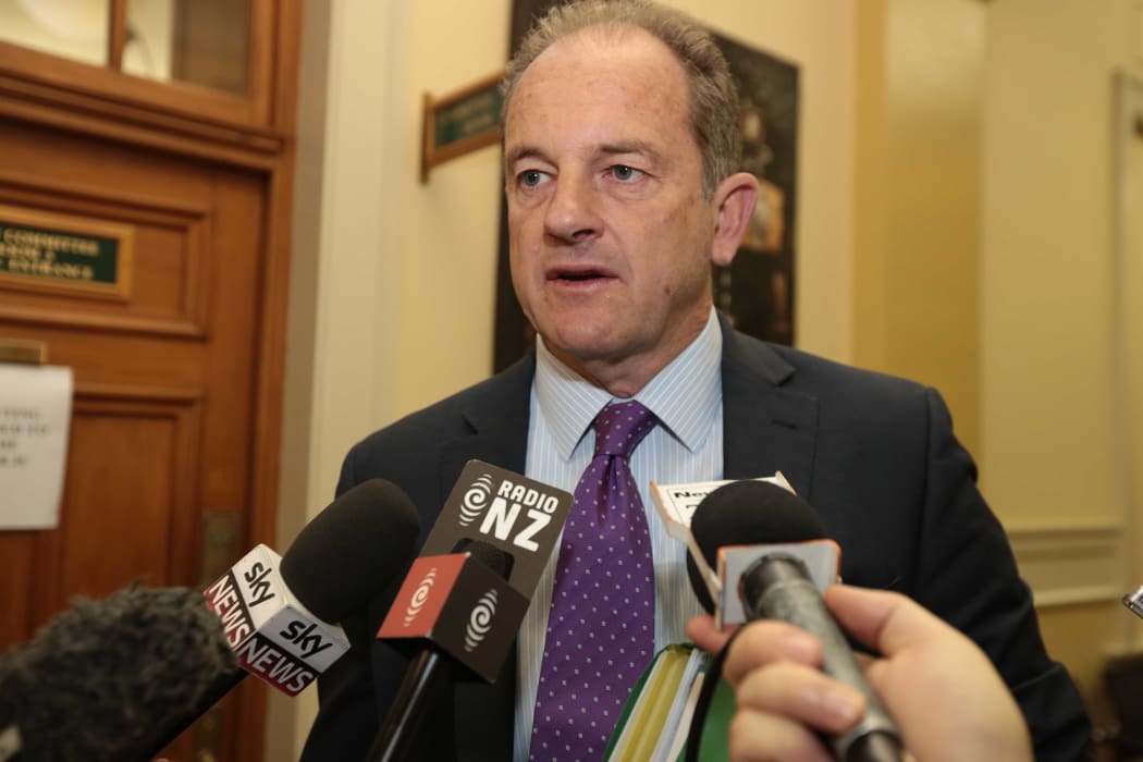 David Shearer arriving at the Select Committee hearing.