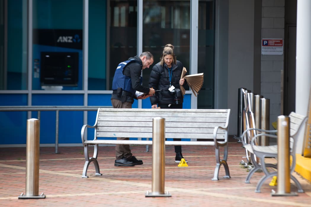 Police teams search through the area near the Chartwell Mall in Hamilton after reports of possible homemade explosives on 6 August, 2020.