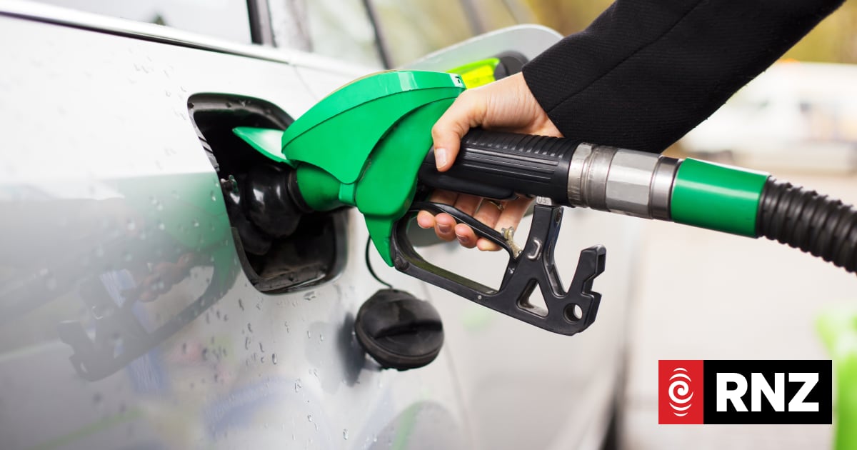 Petrol, diesel prices fell between May and June - Stats NZ figures