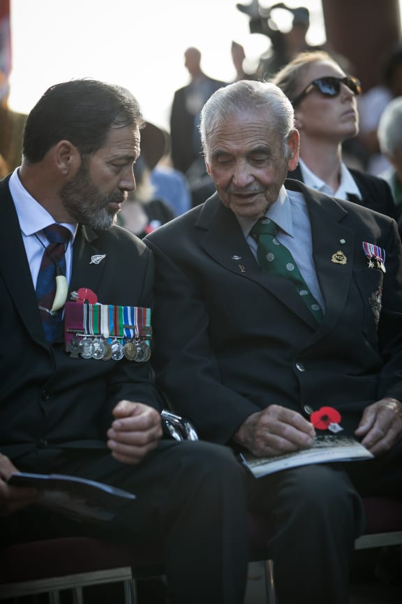 Sir Robert Gillies with Willie Apiata VC at the opening of Te Rau Aroha – Waitangi Museum, February 2020.