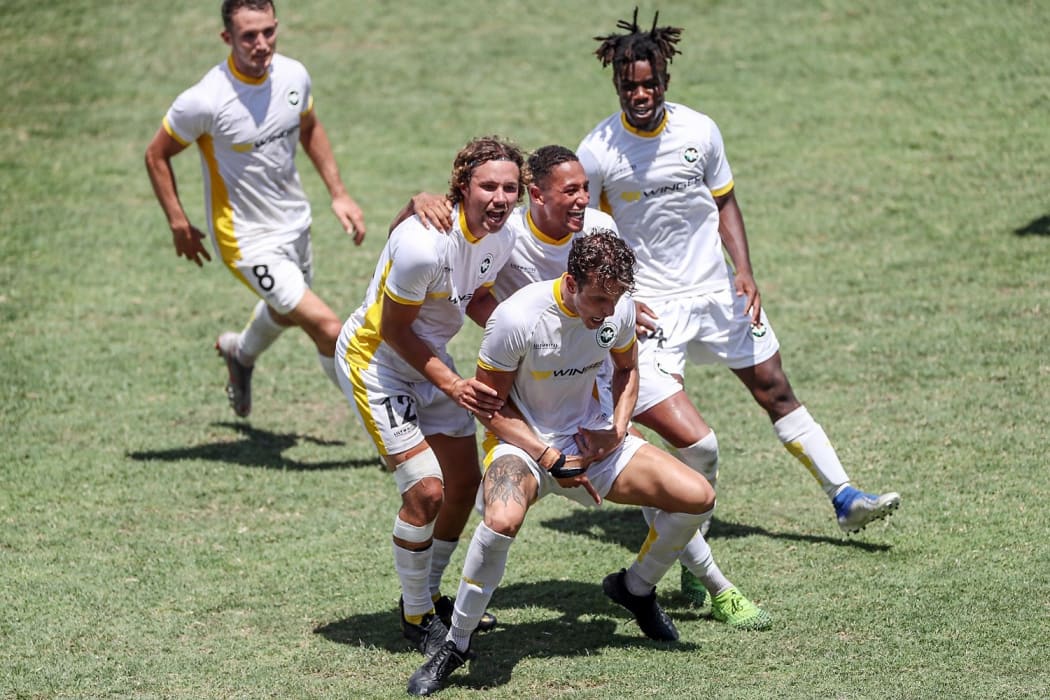 Martin Bueno scored a stoppage time equaliser for Eastern Suburbs.