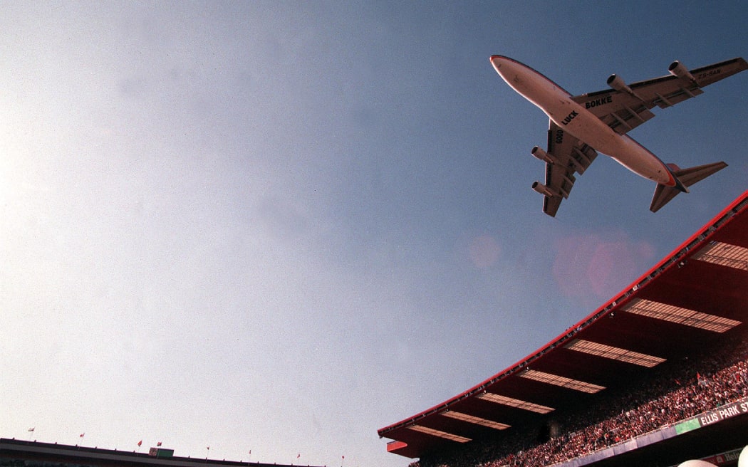 The plane flies over the stadium with a good luck message for The Springboks.