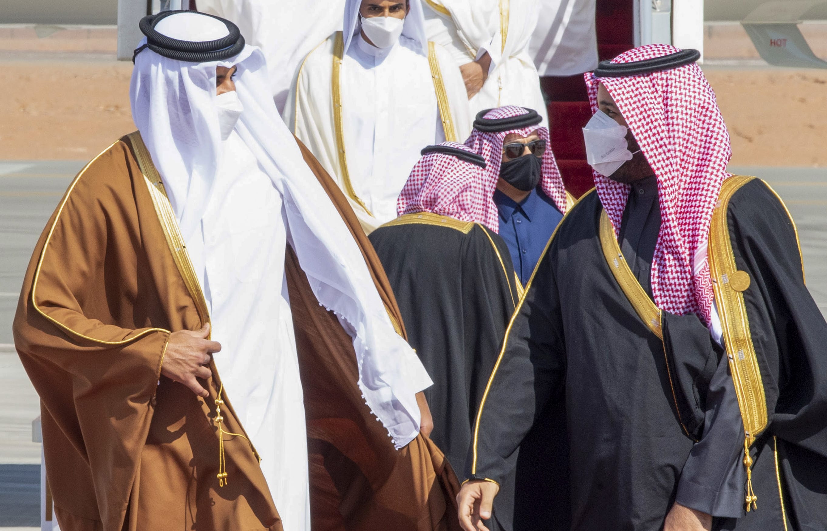 Crown Prince Mohammed bin Salman (right) welcoming Emir of Qatar Tamim bin Hamad Al-Thani (left) upon his arrival in al-Ula, Saudi Arabia, for the 41st Gulf Cooperation Council (GCC) summit on January 5, 2021.