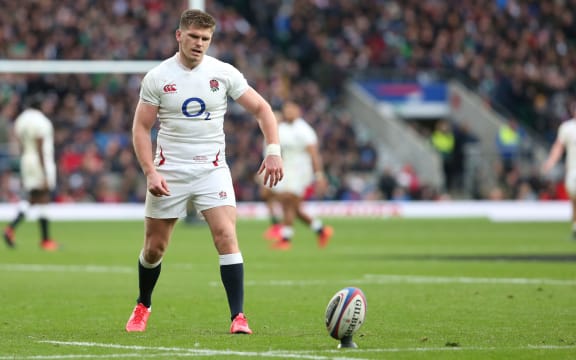 Owen Farrell of England prepares to take a conversion kick