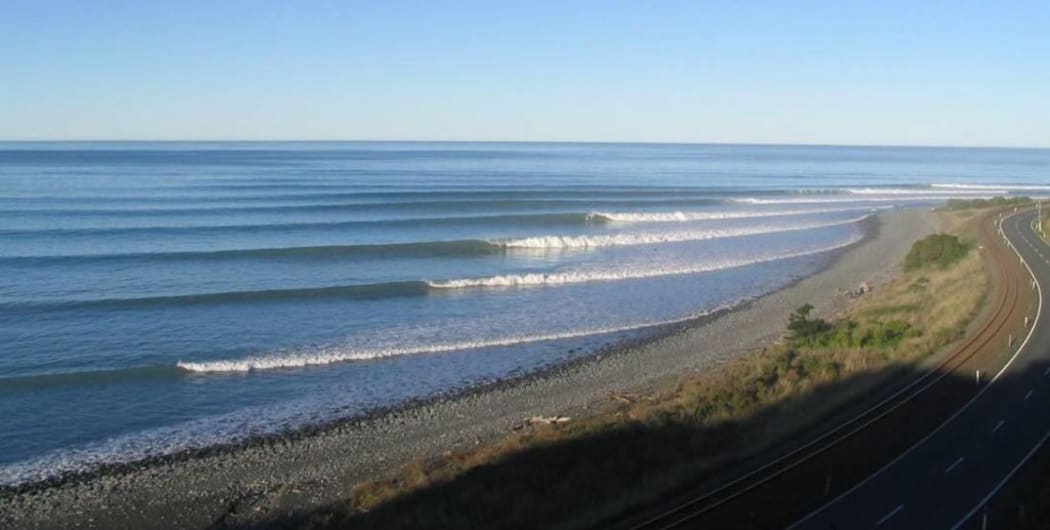 Mangamaunu surf break in Kaikoura
