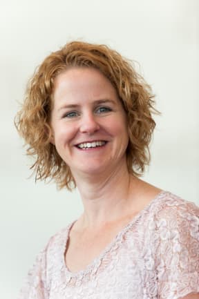 Australian sleep expert, Dr Sarah Biggs