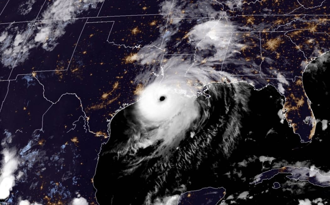 Hurricane Laura reaching the coasts of Louisana and Texas.