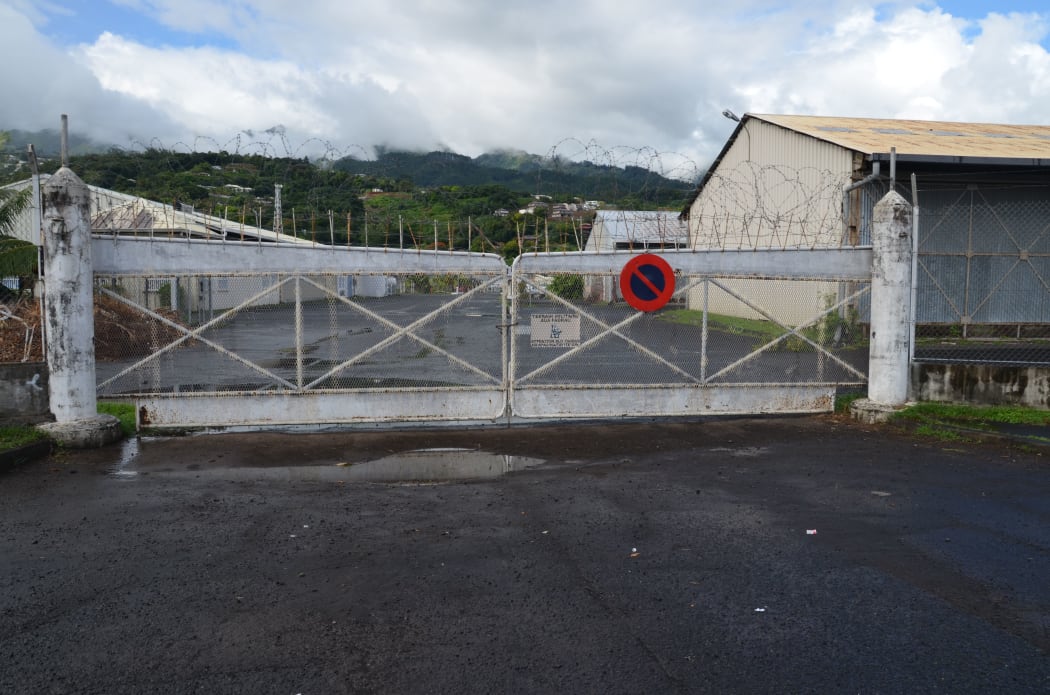 Clsoed French military base in Tahiti