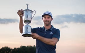 Dustin Johnson wins 2016 US Open.
