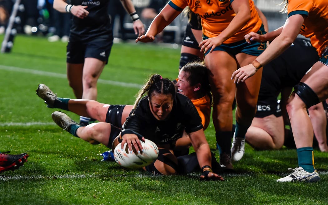 Joanah Ngan Woo of the Black Ferns scores a try during the Laurie O'Reilly Cup  rugby match, Black Ferns Vs Australia, Orangetheory Stadium, Christchurch, New Zealand, 20th August 2022. Copyright photo: John Davidson / www.photosport.nz
