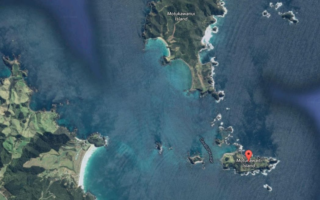 Motukawaiti Island