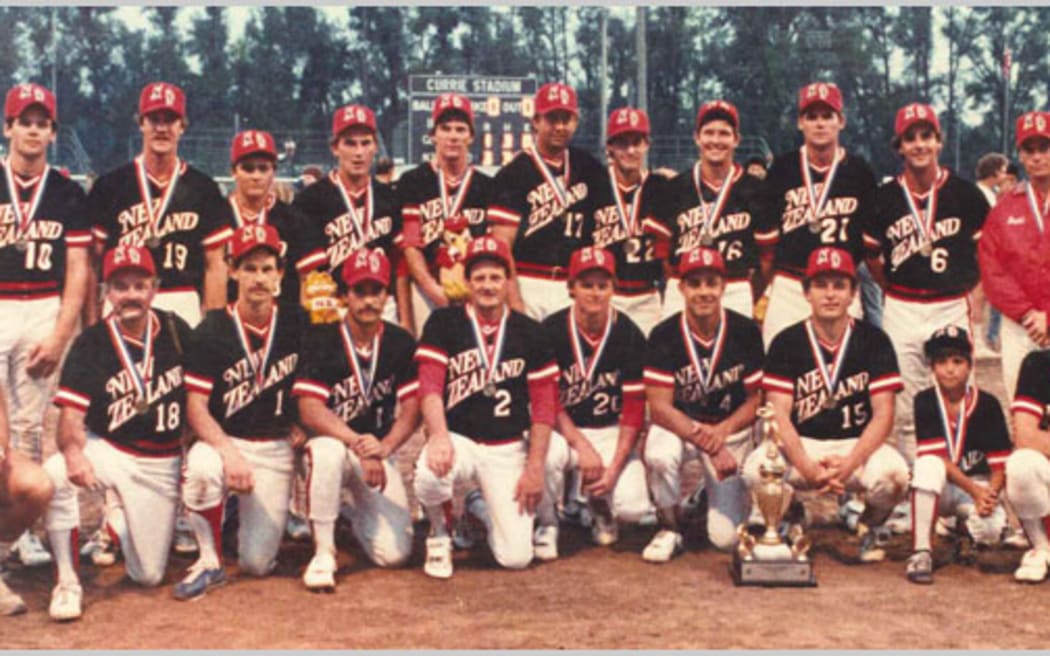 Blacksox 1984 - single use