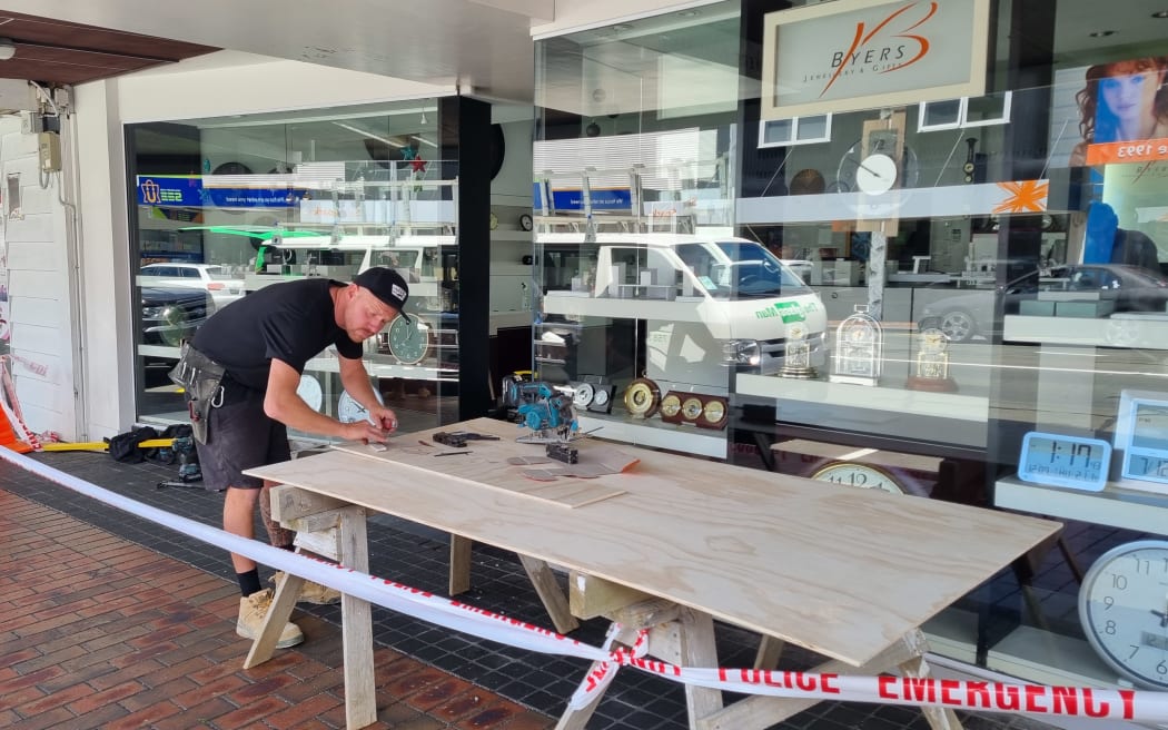 Jewellery shops shop new plymouth