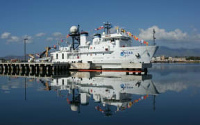 The NOAA's research ship, Hi'ialakai