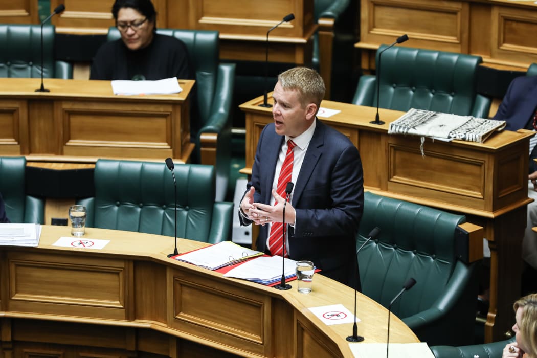 Chris Hipkins answering questions in the House
