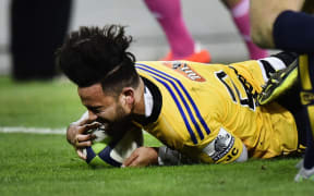 Hurricanes winger Matt Proctor scores in Super Rugby semi-final win over Brumbies 2015.