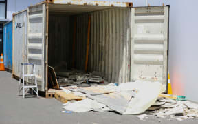 Falling marble seriously injures 2 people in South Auckland