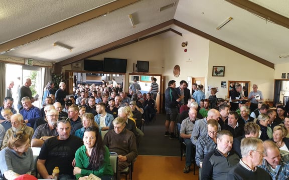 Over 250 South Canterbury farmers met with government officials to vent their frustrations over the new freshwater policy.