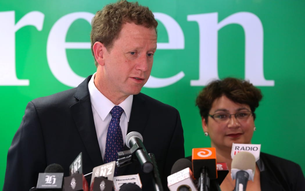 Russel Norman Resigns from Green Party co leader 16:10